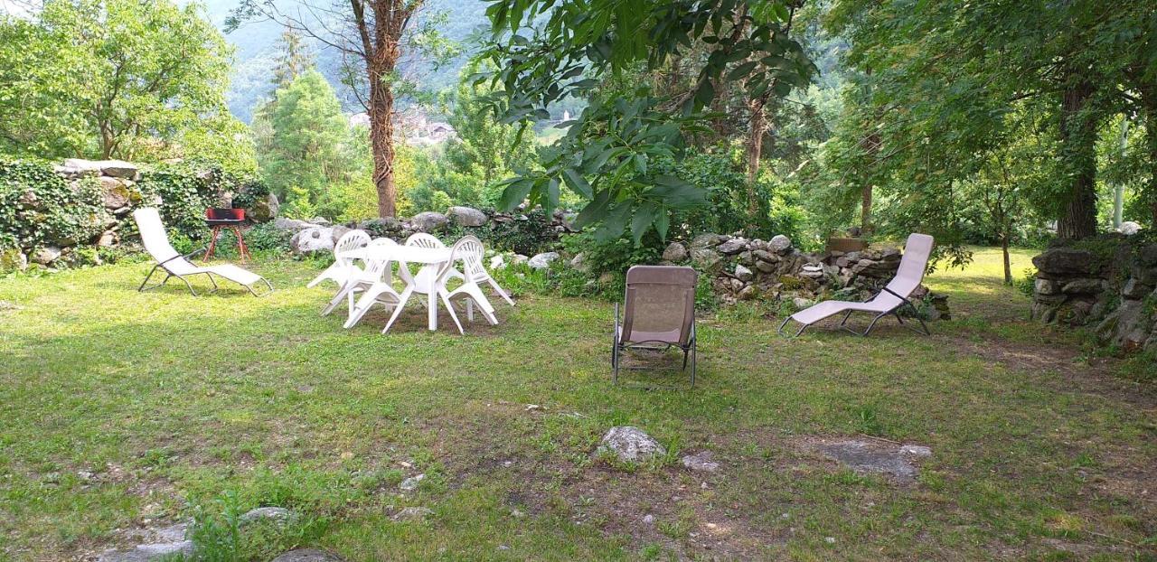 Bilocale a due passi dal Gran Paradiso Locana Esterno foto