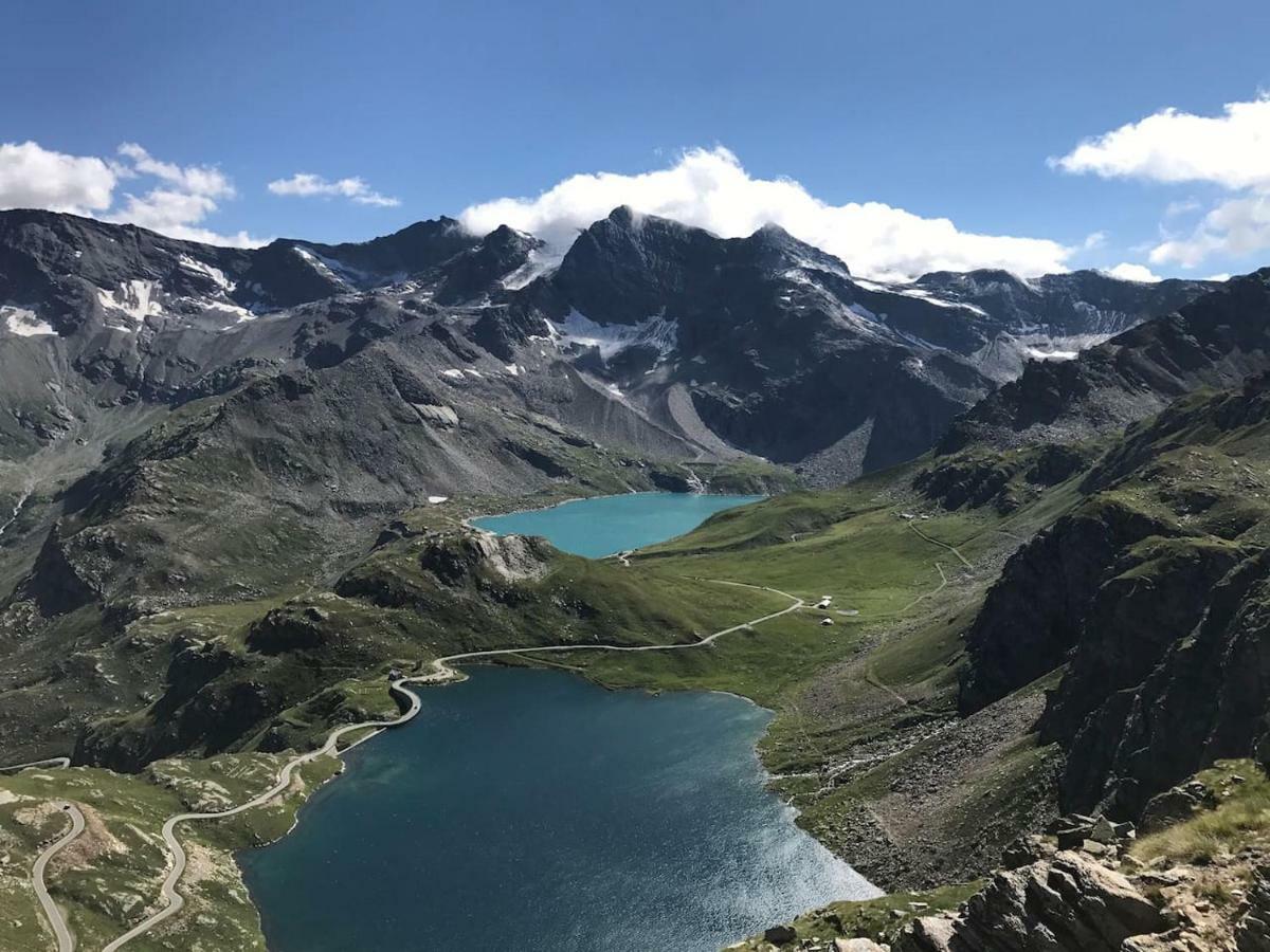 Bilocale a due passi dal Gran Paradiso Locana Esterno foto